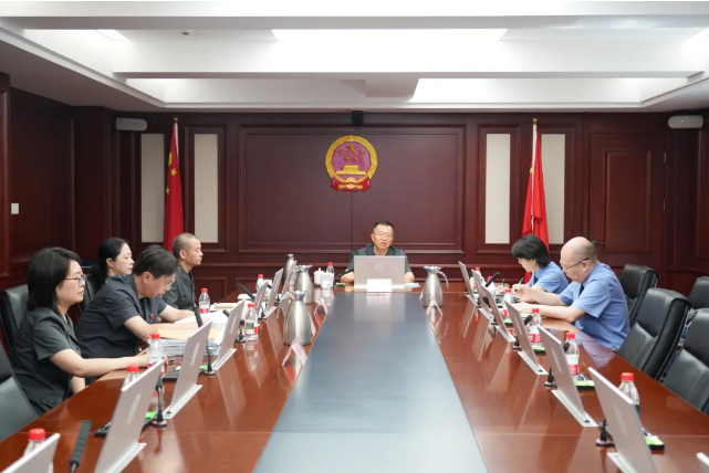 188体育(中国)官方网站
五分院检察长首次列席成渝金融法院审委会会议